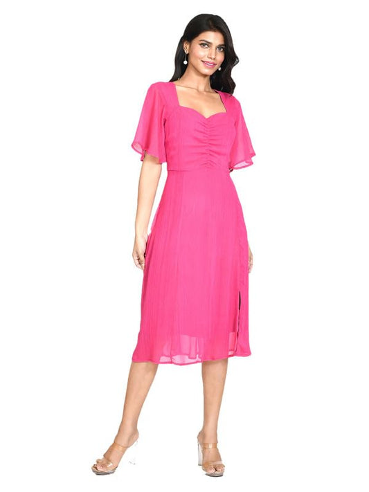 Zink London Women's Pink Solid Short Sleeves Midi Dress