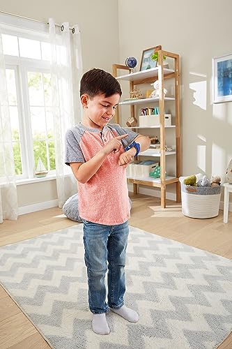 VTech KidiZoom Smart Watch Max, Kids Watch with Games, Dual Camera for Photos and Selfies, 8 Games, Pedometer, Color Screen, Fun Effects and More. for Babies from 4 5 6 7 Years Old