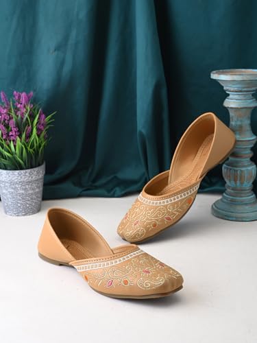 XE Looks Women’s Embroidered Ethnic Juttis with Intricate Threadwork Design | Soft Cushioned Insole | Lightweight Slip-On Traditional Flats for Girls & Women Beige