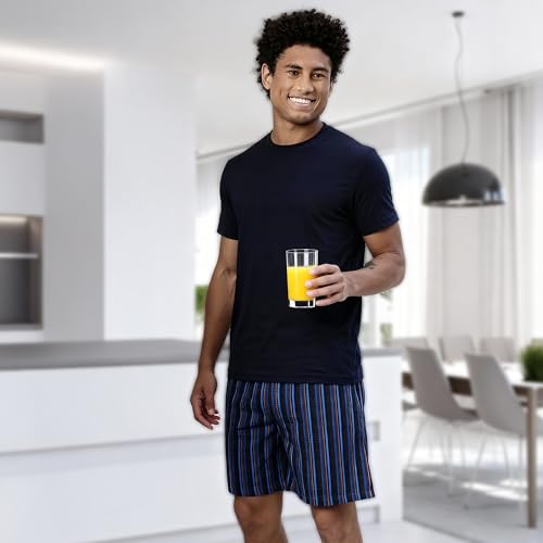Levis' Men's Regular Fit 100% Cotton Round Neck Half Sleeve T Shirt with Checkered Boxer Shorts Set (Navy Blazer/Indigo Night Check, M)