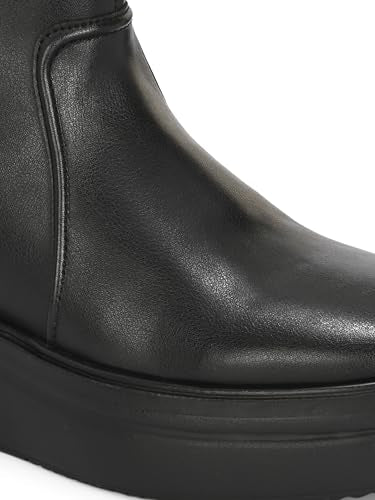 Delize Women Black Ankle Heeled western boots 65036-39