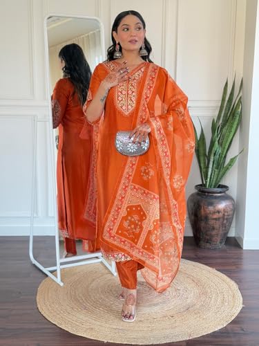 VARNI FABRICS: A lady's First Love Women's Viscose Embroidered Kurta Pant With Printed Dupatta, Floral Embroidery, Ethnic Wear Set (IN, Alpha, 2XL, Regular, Rust)