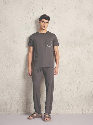 Sweet Dreams Men's Solid Pyjama Set