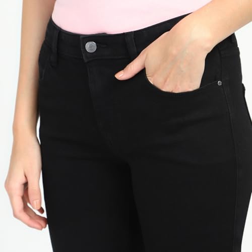 GUESS Black Solid Regular Fit Jeans