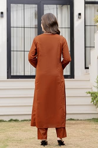 MEERA FAB Women Floral Printed Pure Cotton Straight V-Neck Side Pocket Kurta with Palazzos & Dupatta