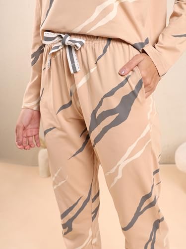 Sweet Dreams Women Printed Pyjama Set (Jogger)