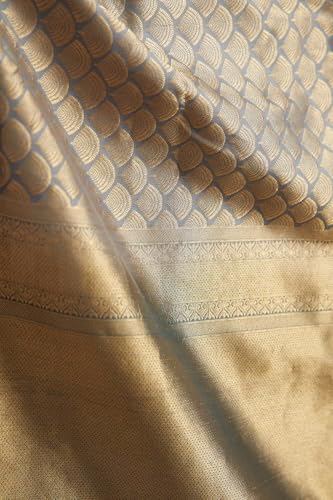 Taneira Women Blue Woven Silk Viscose Saree with Unstitched Blouse Piece (SAABHEPSK0101-Light Blue)