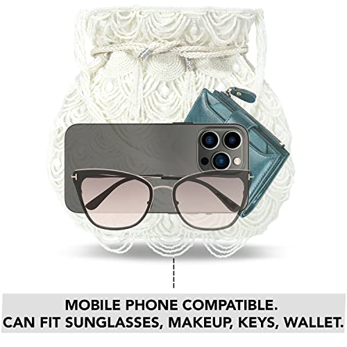 Peora Women's Contemporary (White)