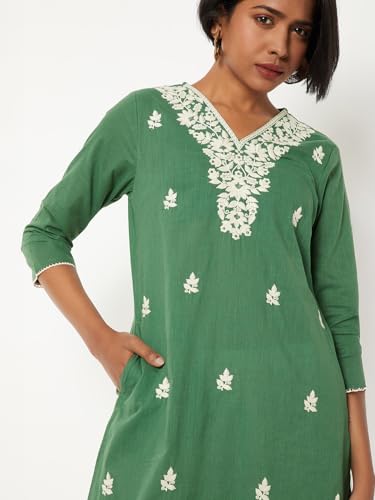 Max Women Chikankari Embroidered Kurta (Green_S)