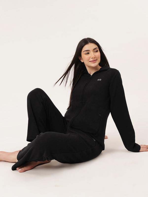 Clovia Women's Winterwear Fleece Zippered Jacket & Pyjama Set (LSW779R13_Black_M)