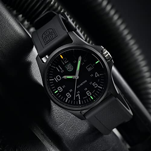 Luminox - G Collection Manta Ray Steel X2.2401 - Mens Watch 45mm - Divers Watch with Silver Case Black Dial Grey Numbers Date Function - 100m Water Resistant - Mens Watches - Swiss Made.