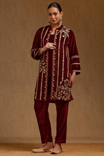 Soch Womens Maroon Velvet Solid Co-Ord Set With Zari