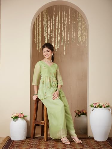 CURLY TALES ALPHA Girl's Light Green Polyester Floral Pattern Short Kurti with Plazzo |Etnic Wear