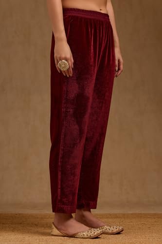 Soch Womens Maroon Velvet Solid Co-Ord Set With Zari