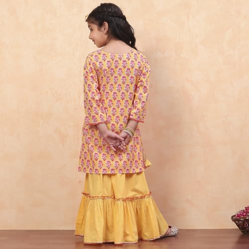 BIBA Girls Yellow Straight Cotton Printed Kurta suit set