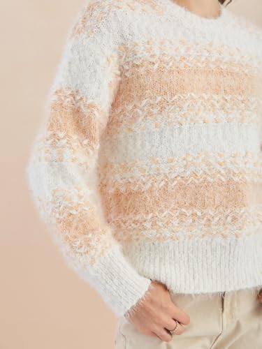Latin Quarters Women's White Full Sleeves Round Neck Knitted Casual Regular Sweater_M