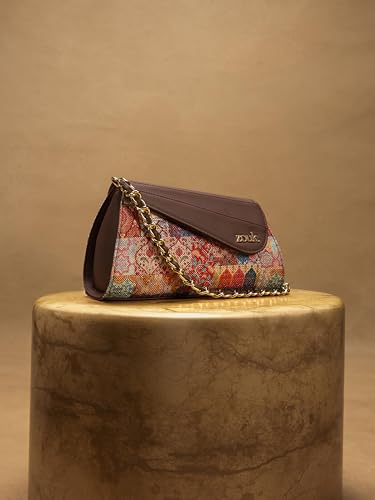 ZOUK Rhea Kapoor Baguette for Women | Shoulder Bag with Golden Chain | Stylish Baguette Purse for Brunch & Casual Outings | Elegant Sling Bag for Women | Kutch Gamthi