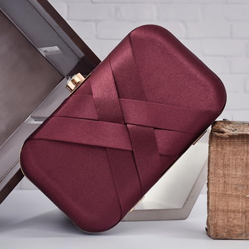 For The Beautiful You Women's Hand Clutch (Maroon)
