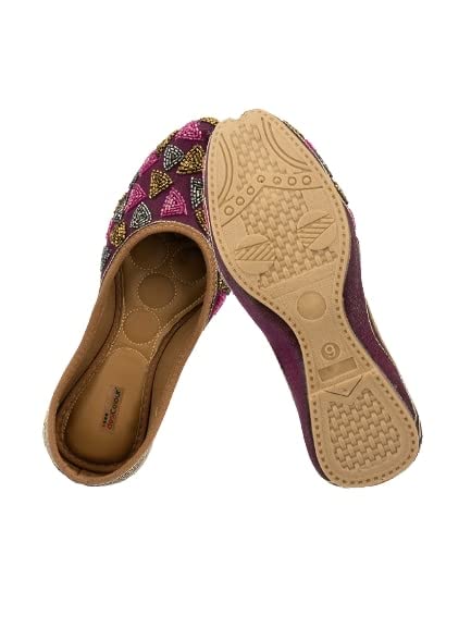 DESI COLOUR Women Ethnic Footwear Mojari/Punjabi Jutti-Purple Bricks