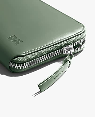 DailyObjects Sap Green Vegan Leather Women's Classic Zip Wallet|Made with PU Leather Material||20 Slip Pockets for Cards|Slim and Easy to Carry in Bag|Big Size Clutch with Card Holder