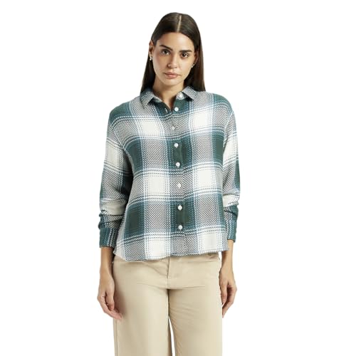Levi's Women's Plaid Green Relaxed Fit Shirt
