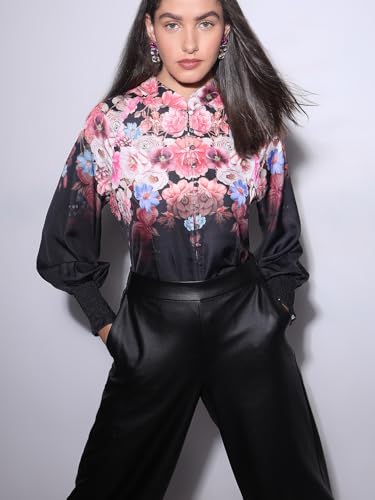 VERO MODA Women's Regular Fit Black Top