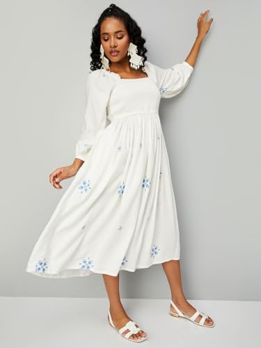 Max Below The Knee Women's Square Neck Smocked A-Line Dress (Embdrs41001Off White)_M