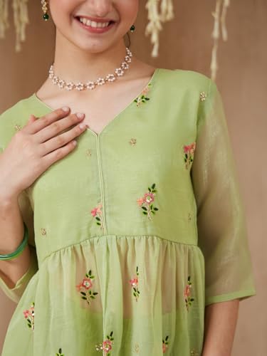 CURLY TALES ALPHA Girl's Light Green Polyester Floral Pattern Short Kurti with Plazzo |Etnic Wear