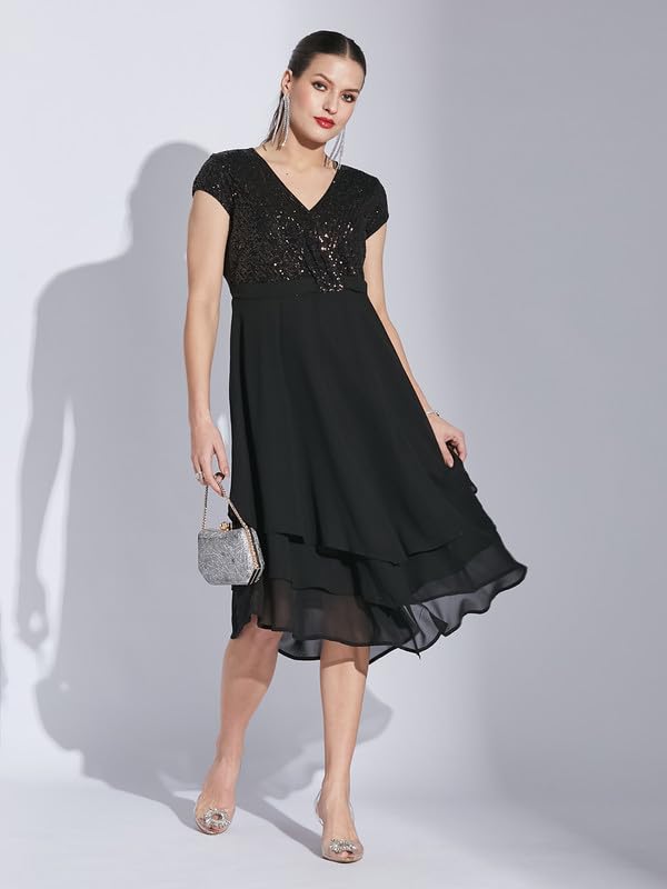 Latin Quarters Women Black V-Neck Cap Sleeve Solid Dress_L