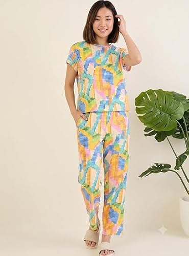 HEY FUN Women's Pixel Pattern Co Ord Set Soft Comfortable Matching Top and Bottom Casual Lounge Wear Relaxed Fit Stylish Printed Two Piece Outfit for Home Wear Daily Wear Travel and Sleepwear (L)