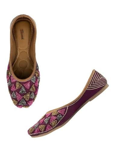 DESI COLOUR Women Ethnic Footwear Mojari/Punjabi Jutti-Purple Bricks