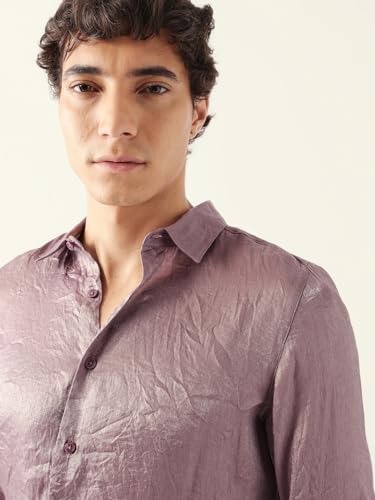 THE BEAR HOUSE Men Solid Crinkle Textured Regular Fit Shirt Purple