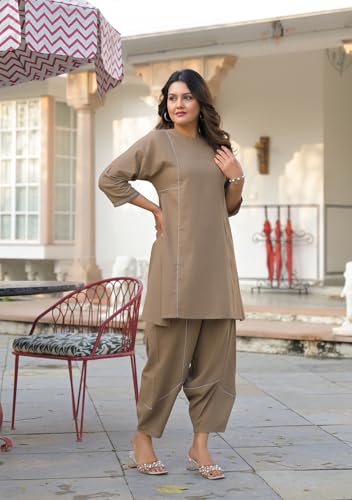 ARAVALII Women's Peacock Blue Co-ord Set – Pure Cotton Slub, Round Neck, 3/4 Sleeves, Short Length Top, Styled Pants, Casual Wear (Taupe Brown, L)