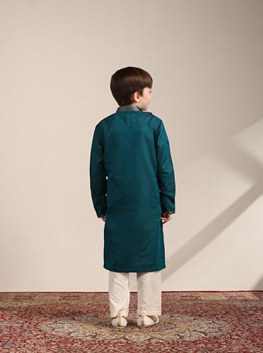 Manyavar Boys Blue Blended Cotton Kurta Pyjama Set((6-8 years)