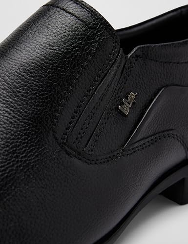 Lee Cooper Men's LC7145E Leather Formal Shoes_Black_40EU