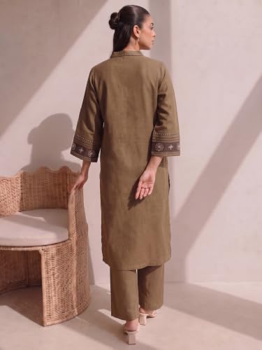 Varanga Women Kurta Trousers Set V Neck Three Quarter Sleeves Cotton Blend