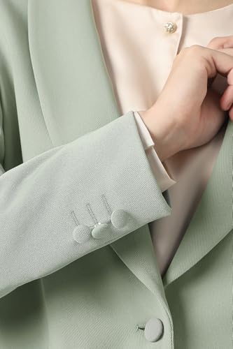 Women Green Textured Blazer