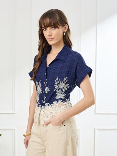 Latin Quarters Women's Blue Cap Sleeves Collar Neck Casual Embroidery Shirt_M