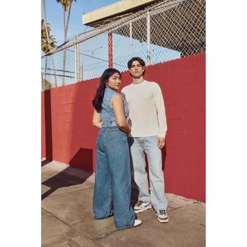 Levi's, Chasing Dreams, 24