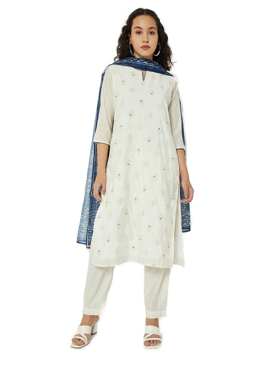 Max Women Embroidered Straight Kurta Set (Off White_XXL)