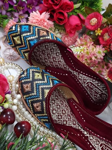 Fulkari Women Black Sisa Gold Multi Casual Genuine Soft Leather Jutis | Bite and Pinch Free Juttis | Punjabi Jutti | Girl's Office Flat Ladies Mojari | dailywear Ethnic Juti | 41