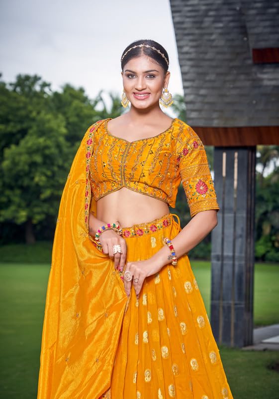 Samprag Silk Lehenga Choli Set for Womens | Sleevless | Sweetheart Neck |Ideal for Wedding & Party Occassions | Yellow | M