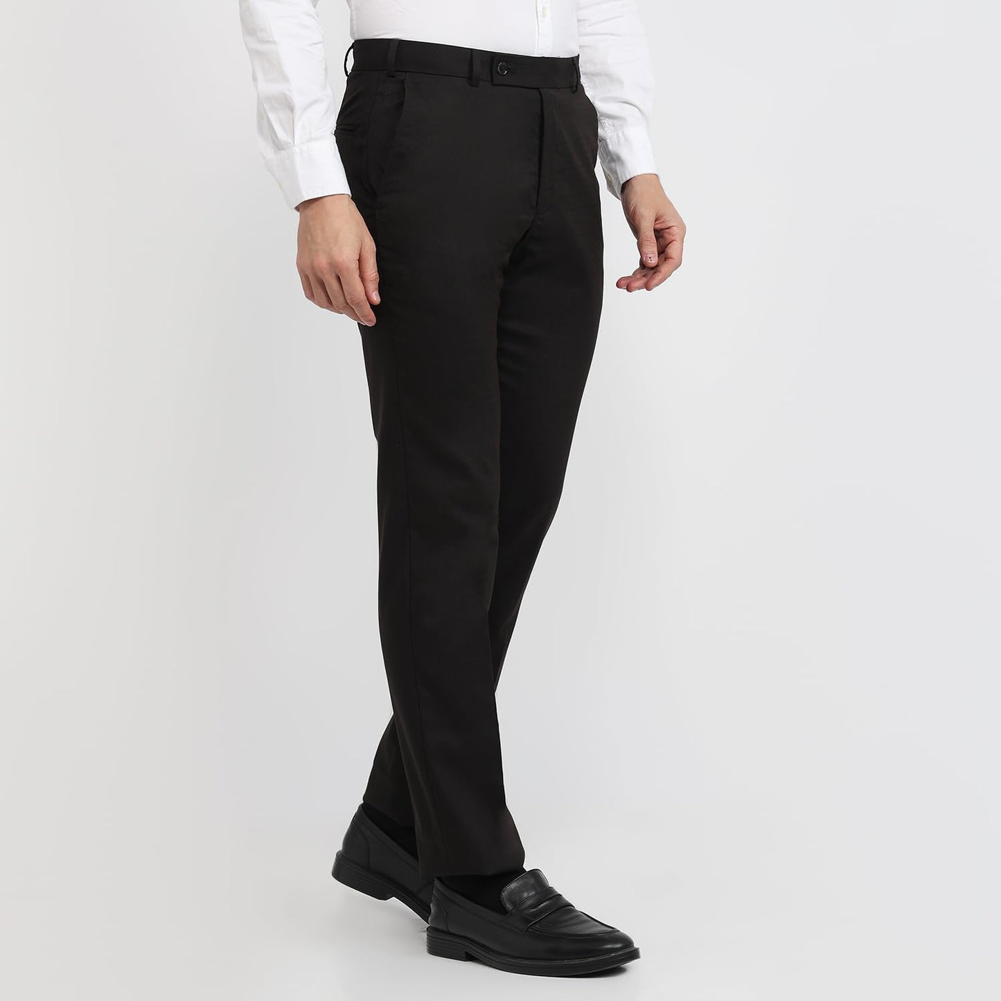 Park Avenue Men Reguler Fit Solid Pattern Poly Viscose Blend Flat Front Formal Trouser Black