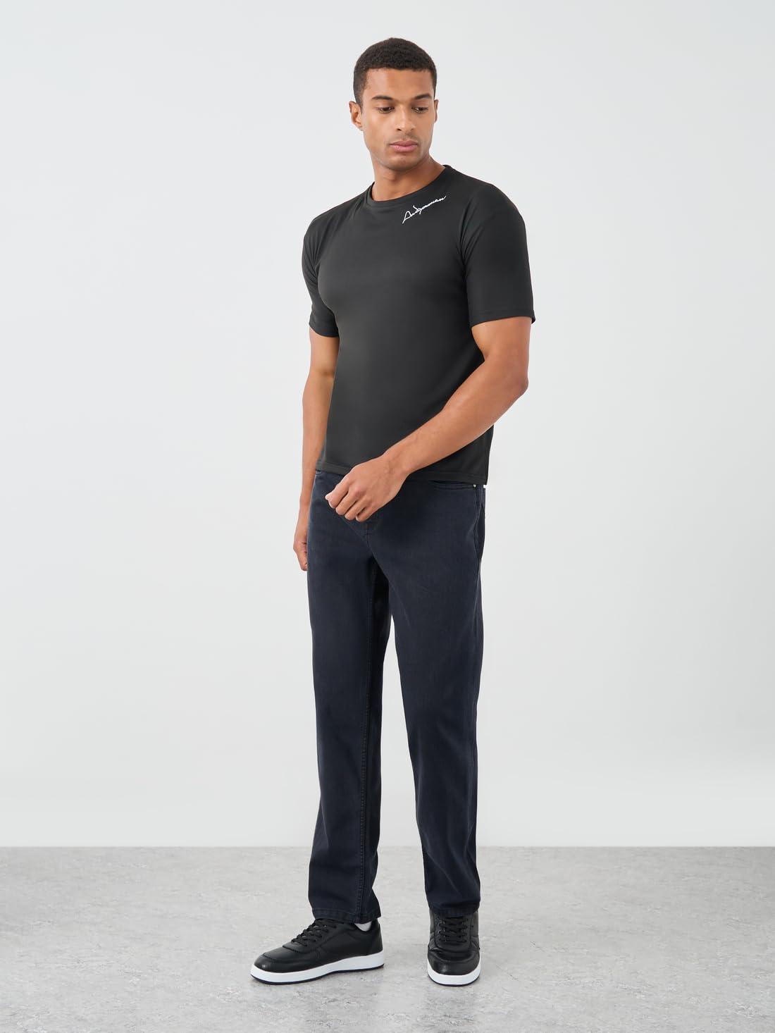 Styli Men's Regular Jeans (7012185407_Black_6_34)