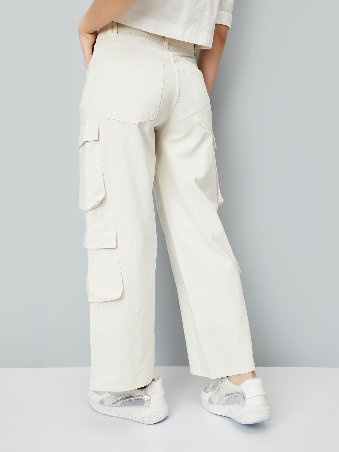 Max Women Solid Cargo Jeans, Beige, 26