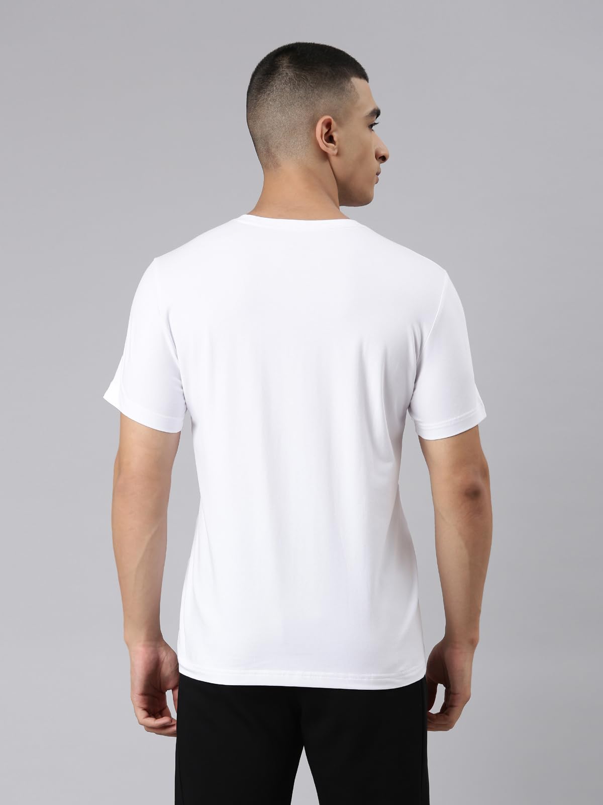 XTEP Men Practice to be Cool White Silky Training T-Shirt-L