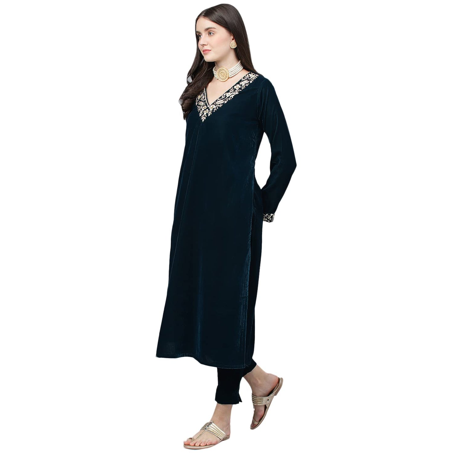 Divena Teal Green Valvet hand work Kurta pant With Organza Dupatta set