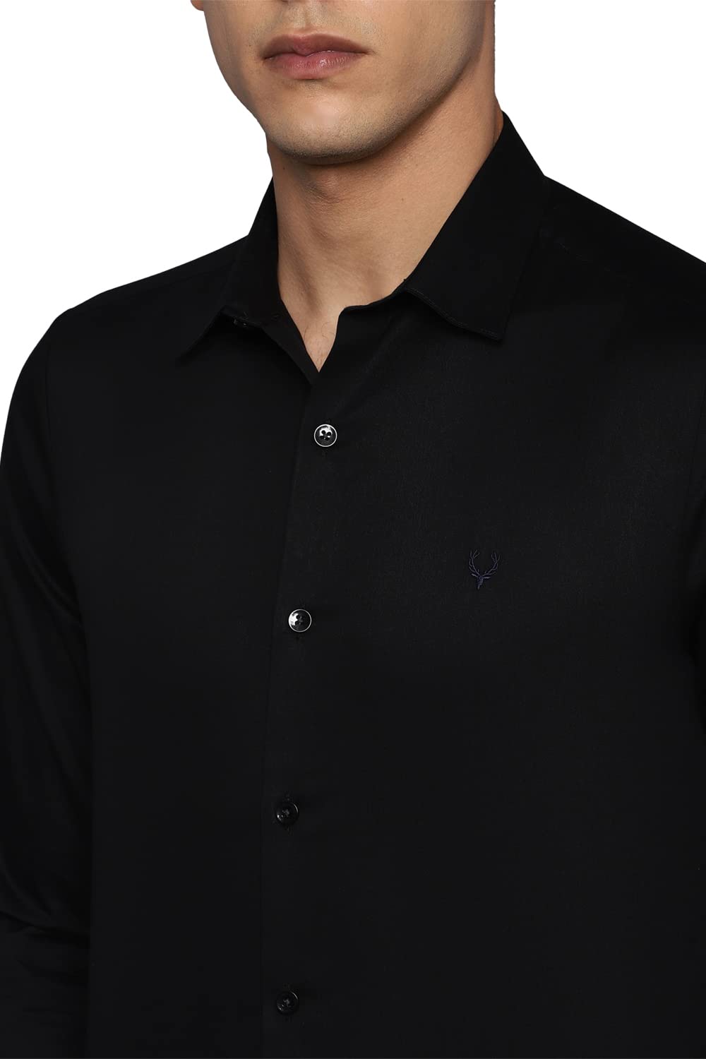 Allen Solly Men's Solid Fitted Shirt (ASSFQMOP023959_Black 40)