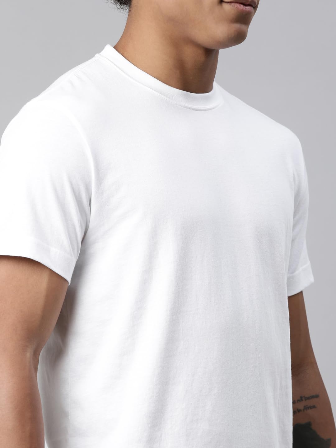 Levi's Men's Plain Regular Fit T-Shirt (PR681413_White M)