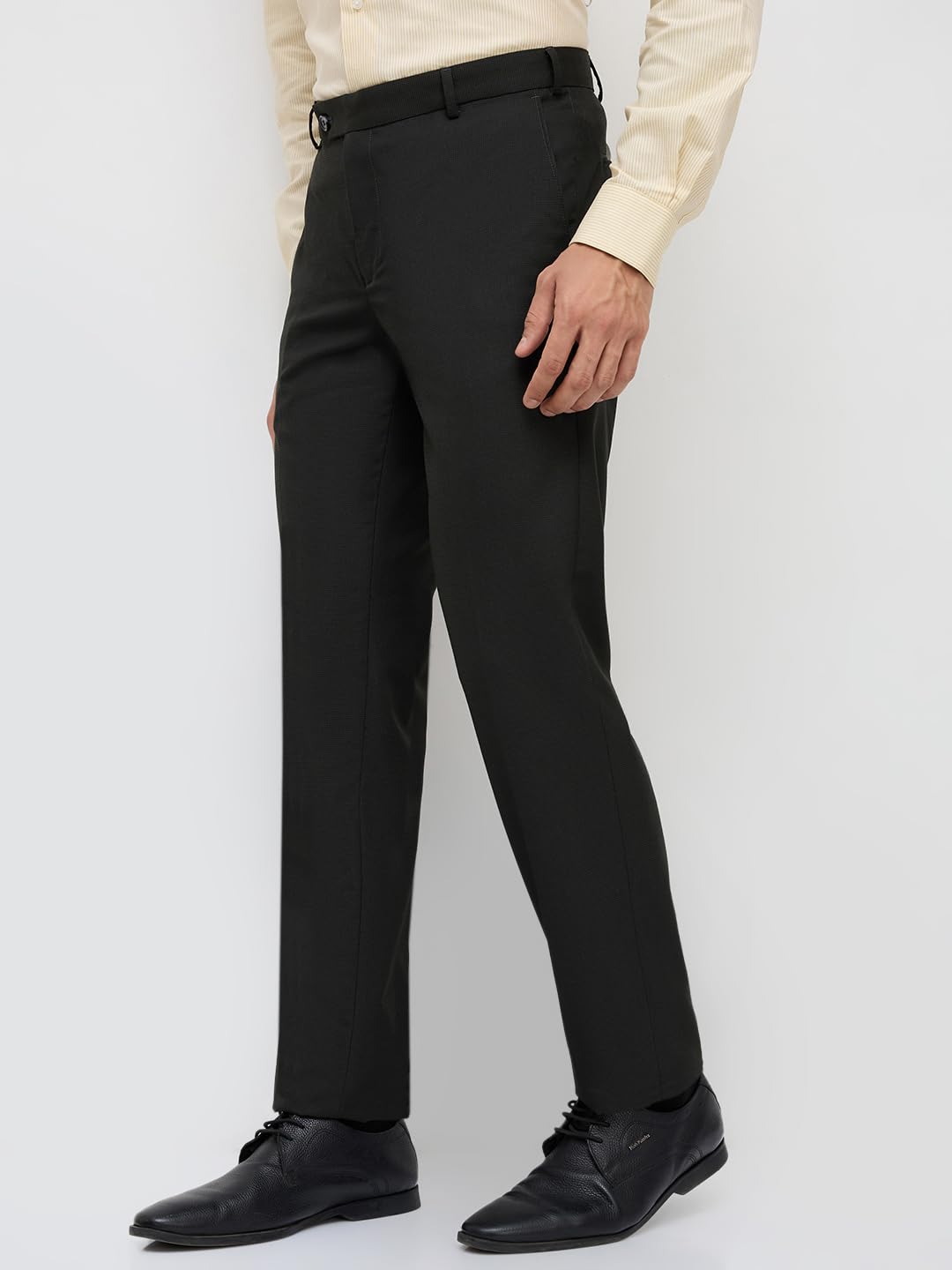 Park Avenue Men Slim Fit Structure Pattern Polyester Blend Flat Front Formal Trouser Black